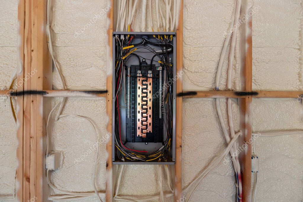 Tablero eléctrico residencial con interruptores